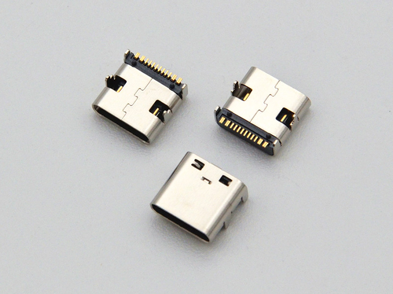 TYPE-C 16P 母座L=8.35MM CH=1.67MM板上四脚插 带柱端子SMT